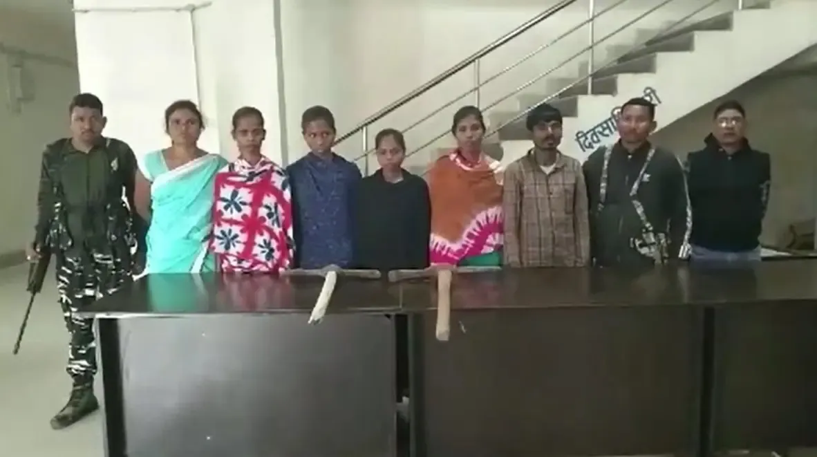 14 Maoists, 8 with Rs 36 Lakh Bounty, Captured in Bijapur