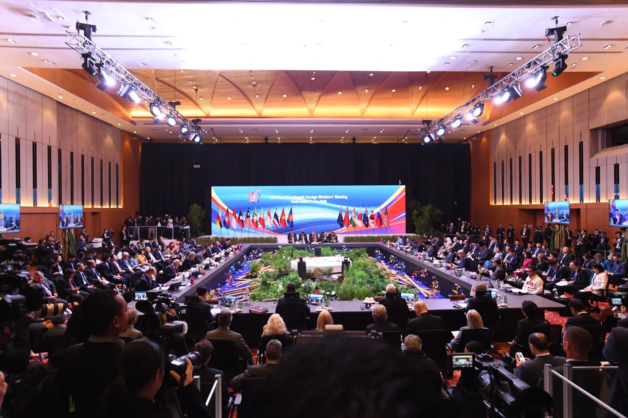 What Happened at the 15th East Asia Summit Foreign Ministers’ Meet in Malaysia?