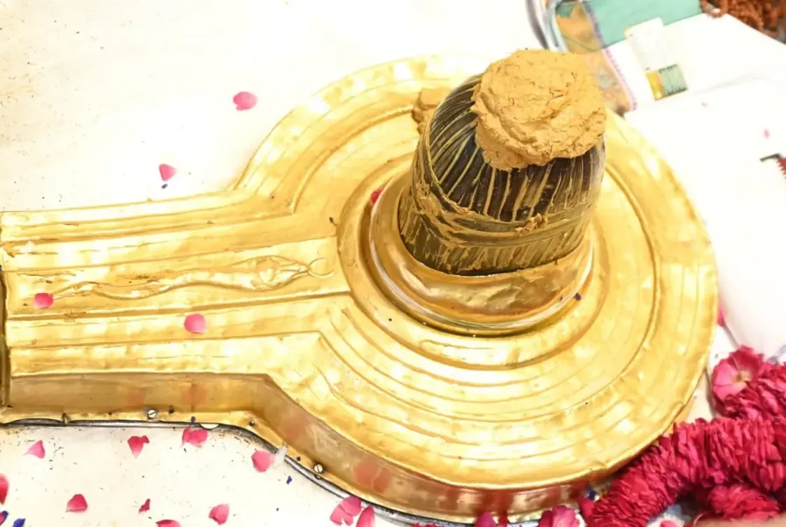 क्या है भारत की धार्मिक राजधानी, जहां काशी के नाथ देवता 'विश्वनाथ' ब्रह्मांड के शासक के रूप में विराजते हैं?