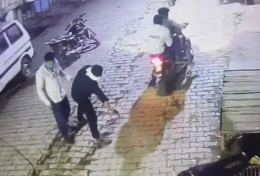 25-Year-Old Man Gunned Down by Four Assailants in Aligarh, UP; Incident Recorded on CCTV