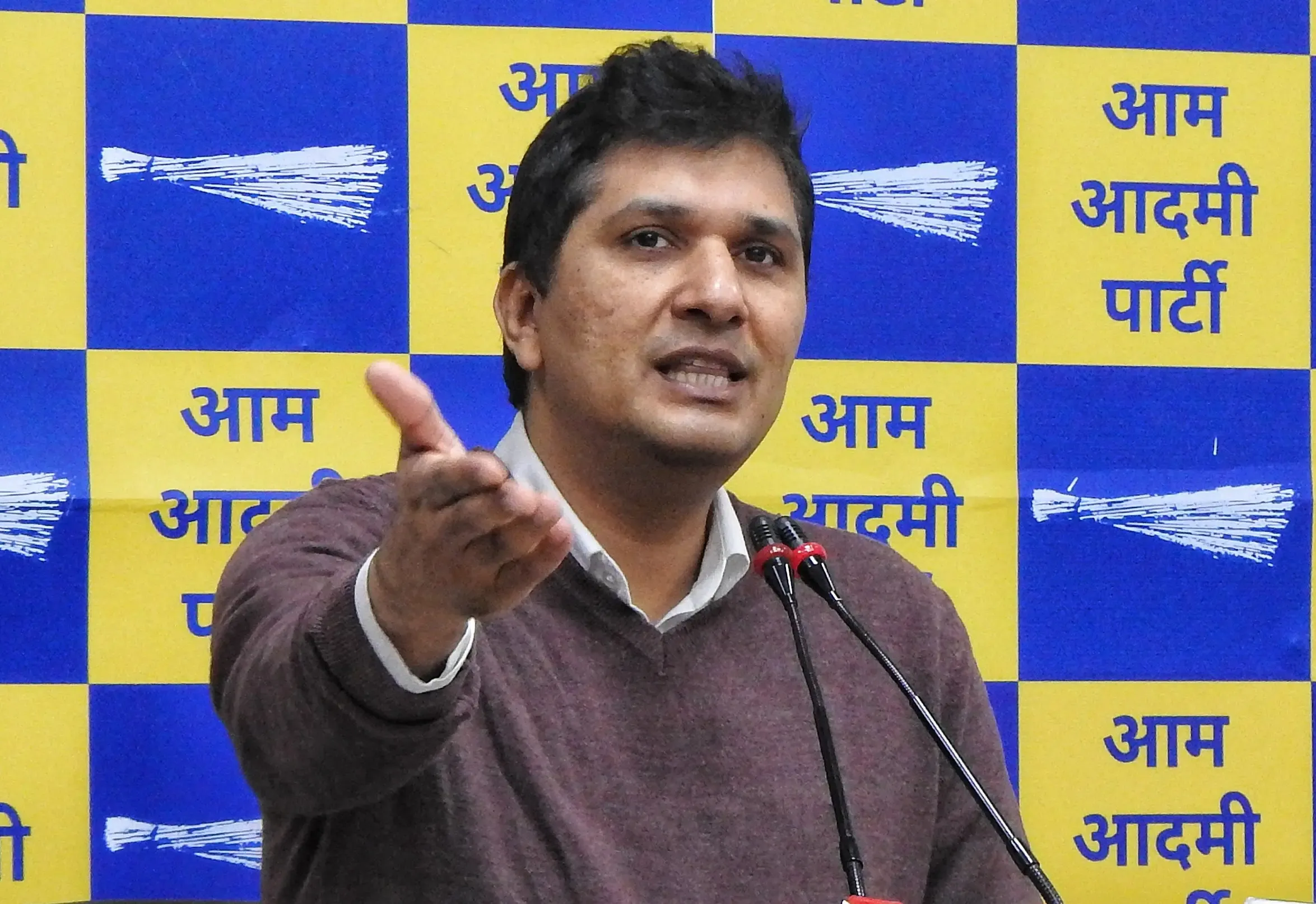 क्या दिल्ली में 27 साल बाद मिले मौके के बावजूद <b>भाजपा</b> सरकार नकारा साबित हुई?