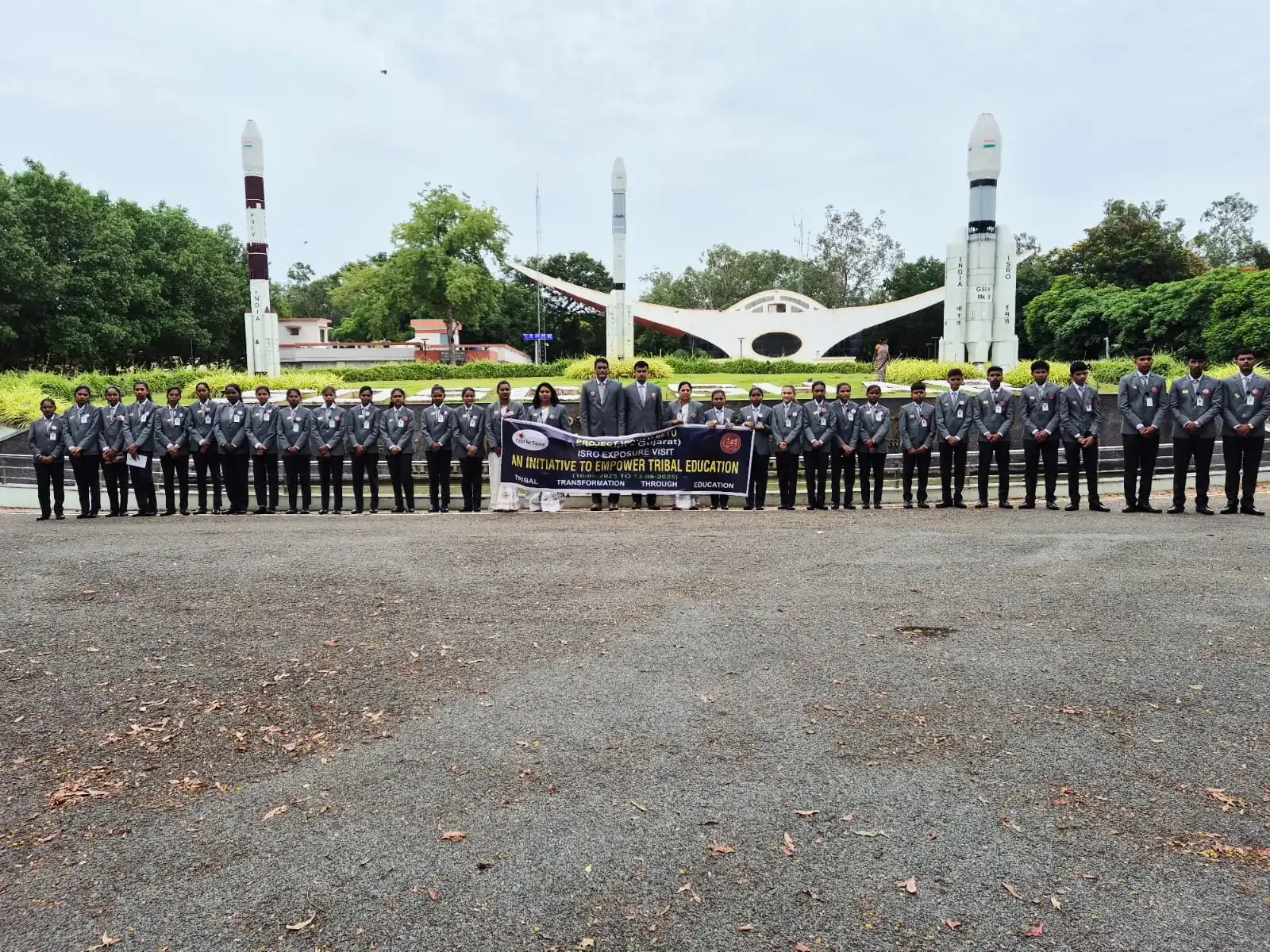 How Did 28 Tribal Students from Gujarat's Tapi Experience a Dream Tour at ISRO?