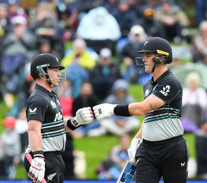 2nd T20I: New Zealand Defeats Pakistan by 5 Wickets, Leads 2-0 in Series