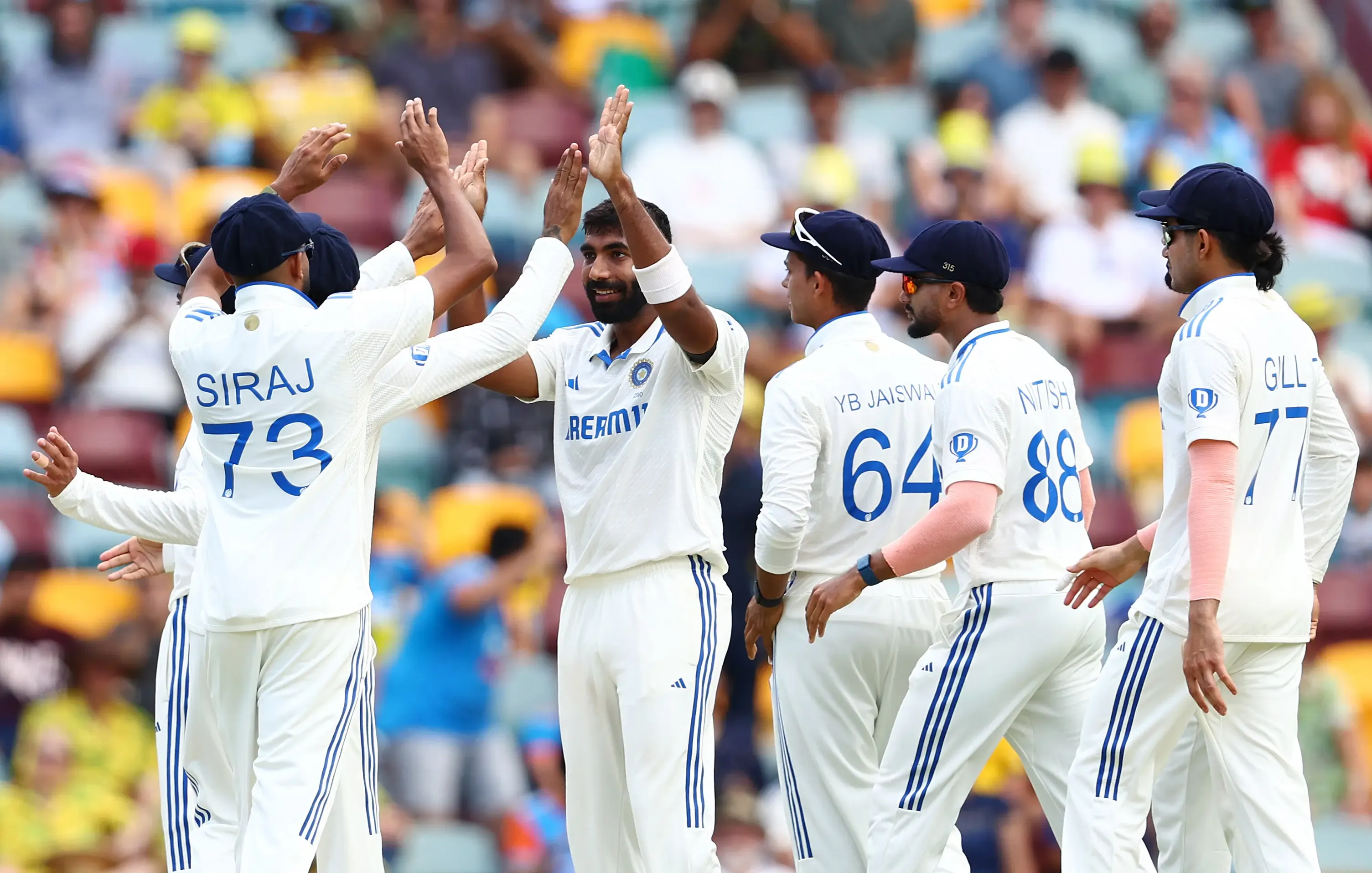 3rd Test: Simon Katich Slams India's 'Illogical Cricket' Against Travis Head