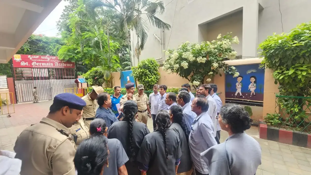 Did 40 Bengaluru Schools Receive A Bomb Threat Email?