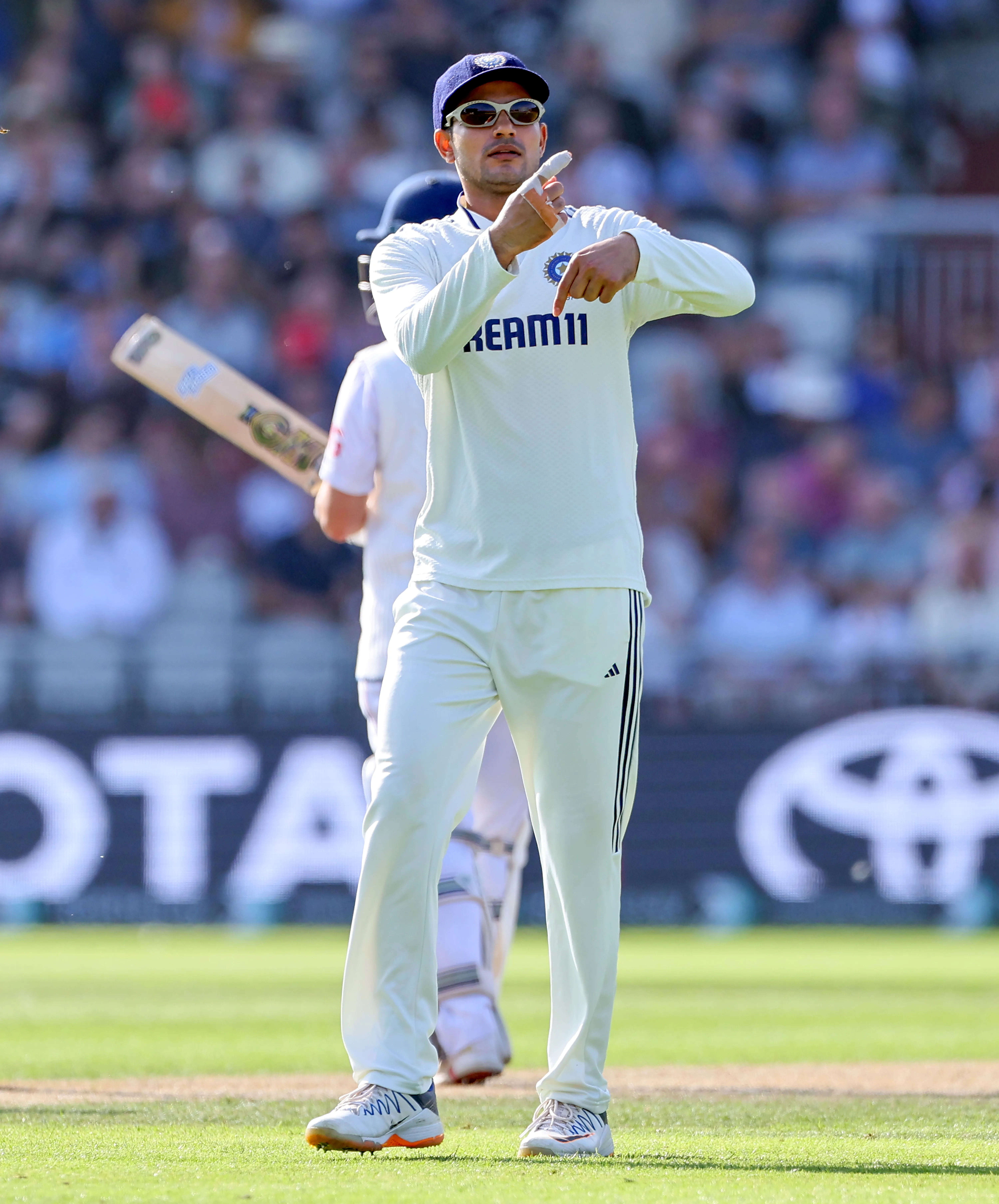 Should Gill Trust His Spinners More? Shastri Comments on Sundar’s Late Bowling Introduction