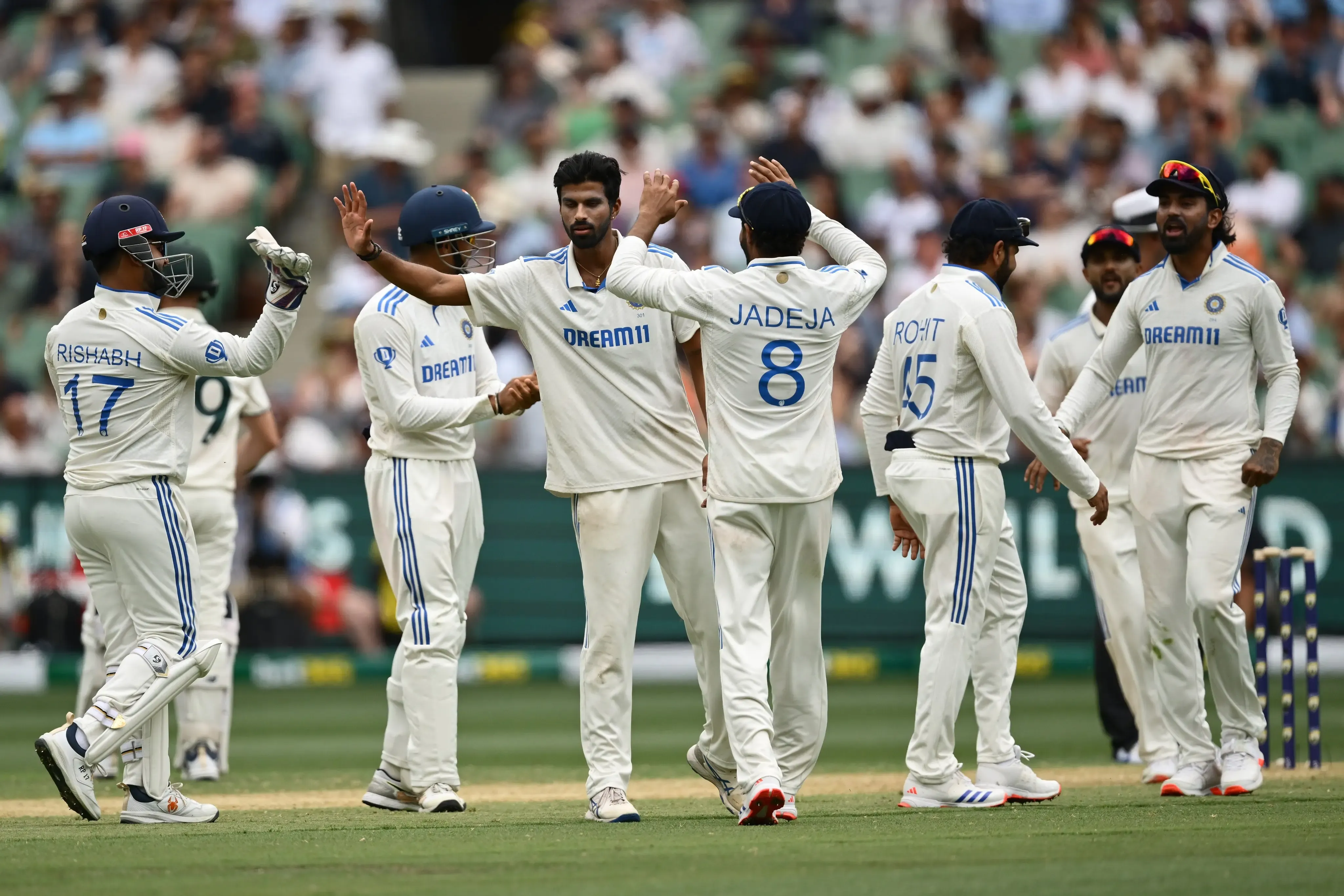 4th Test: Shastri Questions Team India's Confidence in Spinners