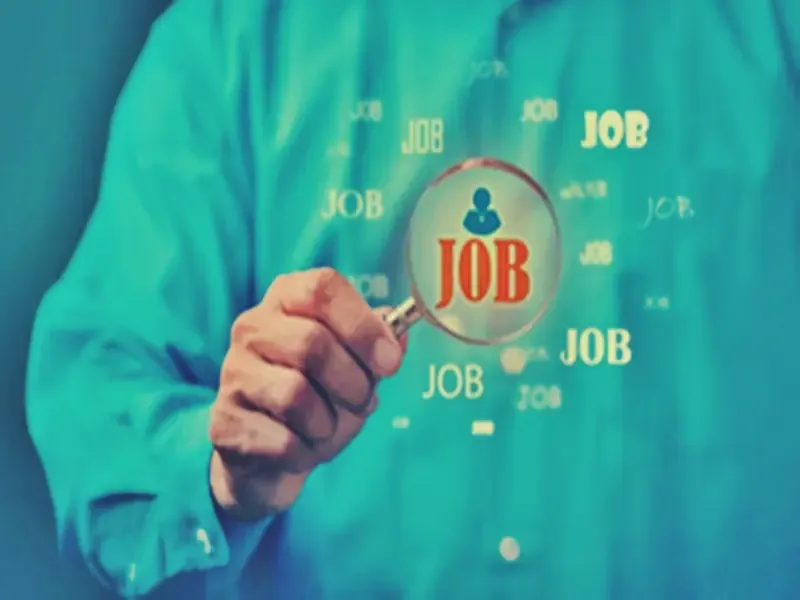 70% of E-commerce and Tech Startups in India Plan to Recruit Fresh Graduates with a Focus on AI: Survey