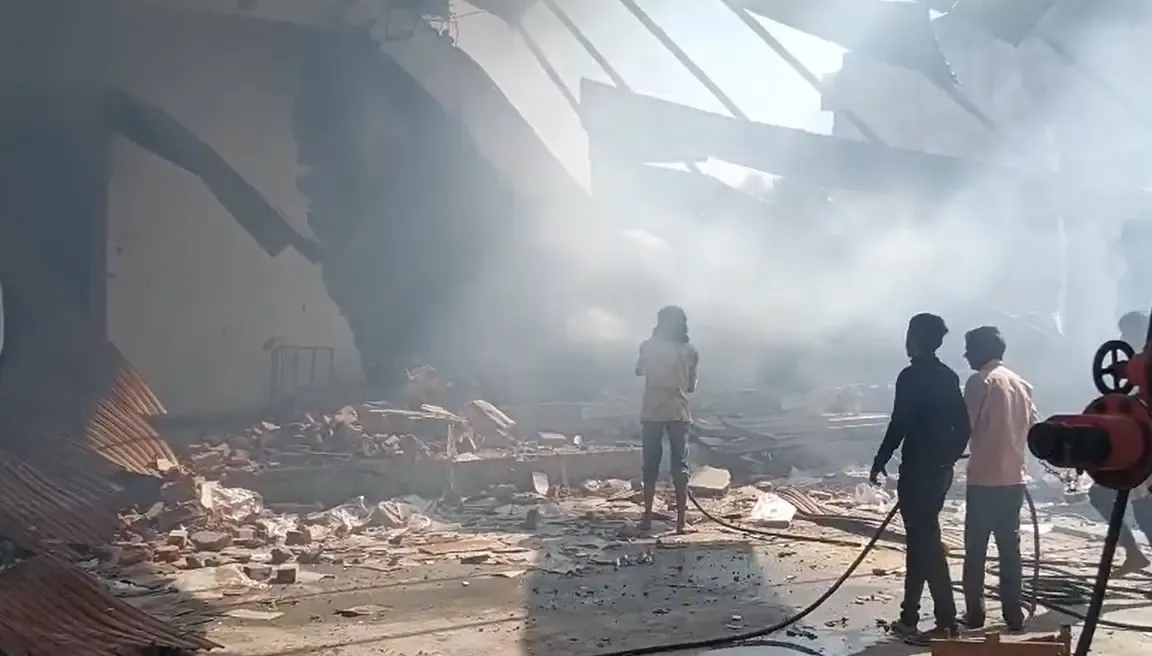 Explosion at Firecracker Factory in Deesa, Gujarat Claims 7 Lives