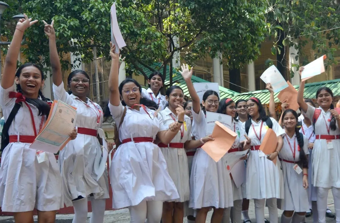Did 91% of Students Qualify in Bengal's Higher Secondary Exam, with Boys Leading the Way?