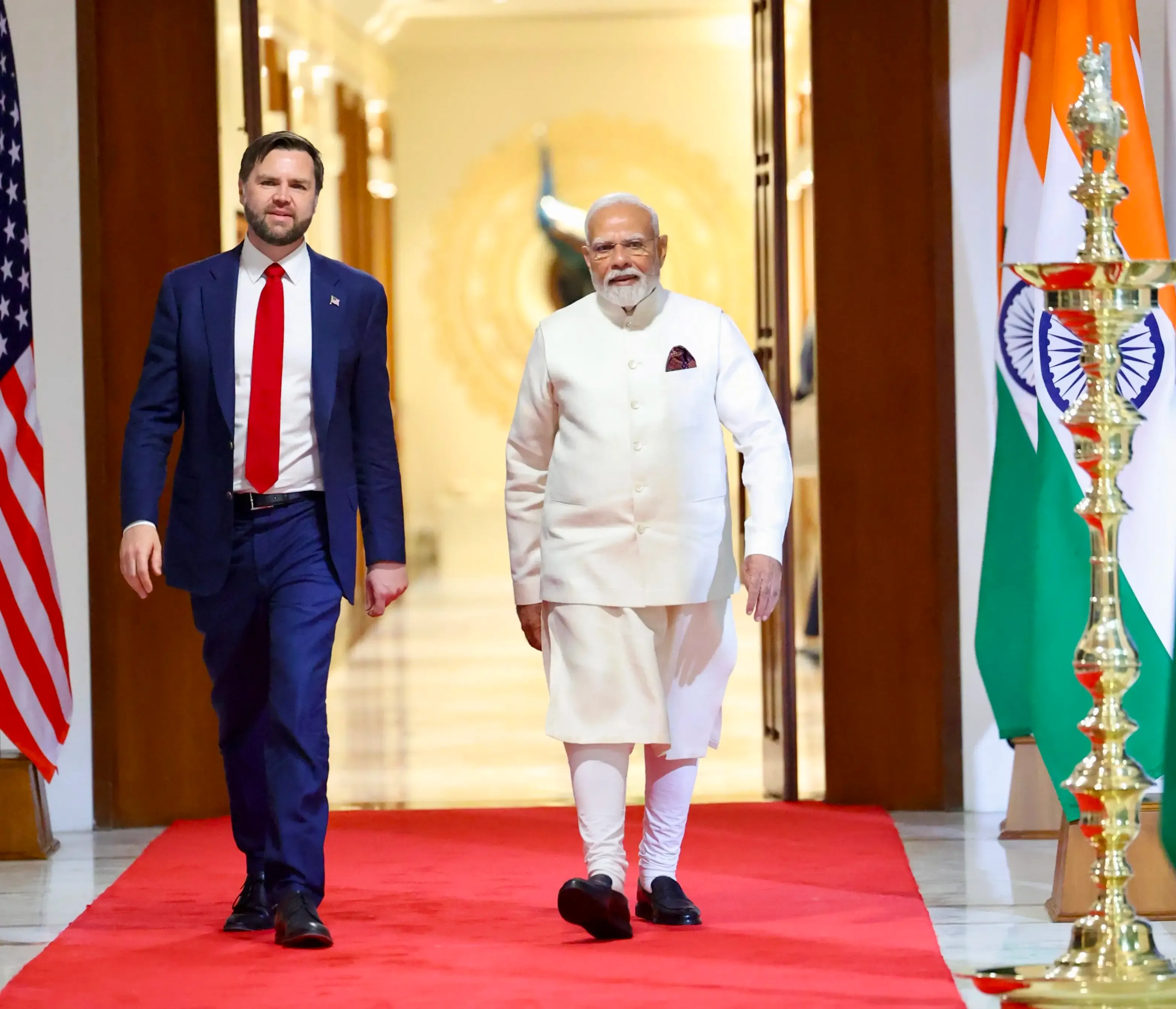क्या पीएम मोदी ने जेडी वेंस से पाकिस्तानी हमले का कड़ा जवाब देने की बात की थी? ट्रंप से बातचीत में हुआ जिक्र