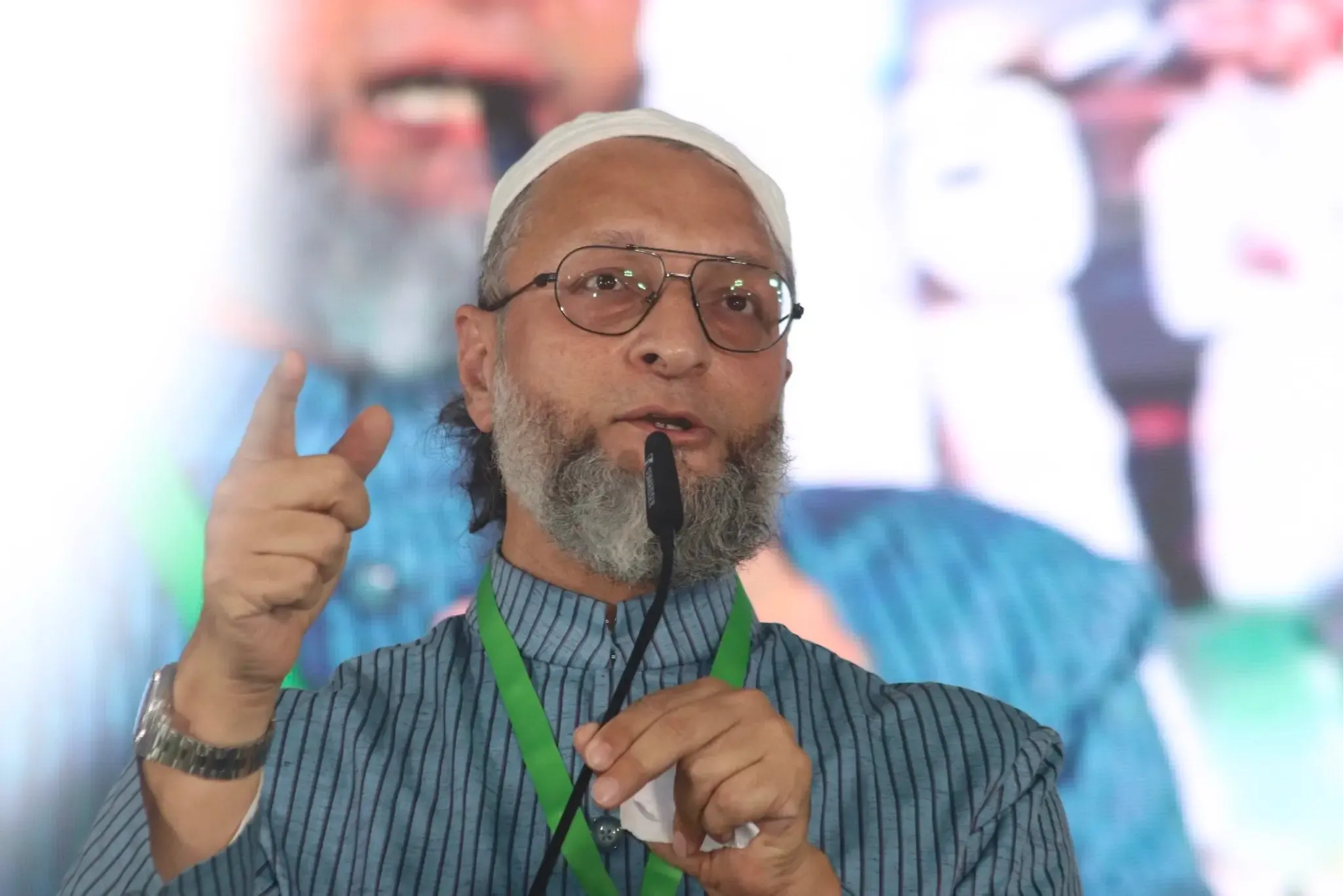 क्या चुनाव आयोग की एसआईआर प्रक्रिया के चलते कई मतदाता वोट नहीं दे पाएंगे? : असदुद्दीन ओवैसी