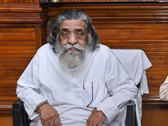 क्या दिल्ली में इलाजरत झारखंड के पूर्व मुख्यमंत्री शिबू सोरेन की स्थिति चिंताजनक है?
