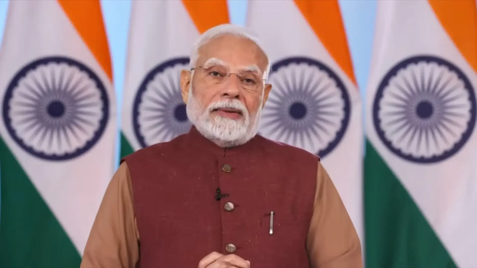 क्या पीएम मोदी ने 16वें रोजगार मेले में 51,000 युवाओं को नियुक्ति पत्र वितरित किए?