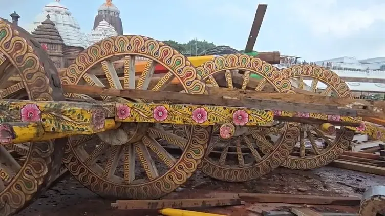 क्या संसद परिसर में जगन्नाथ रथ के पहिए लगेंगे? पुजारी ने स्पीकर ओम बिरला की मंजूरी का किया स्वागत