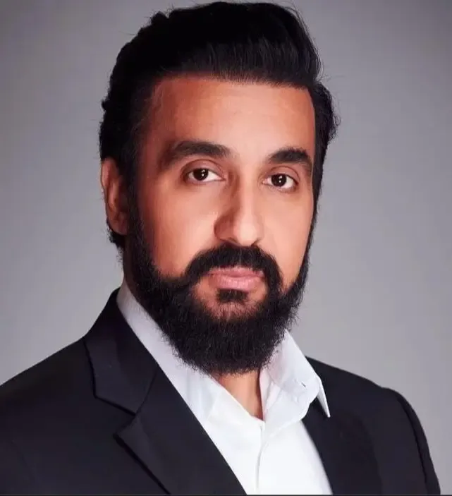 क्या राज कुंद्रा ने शॉल बेचकर अपना सफर शुरू किया और आज बड़े बिजनेसमैन हैं?