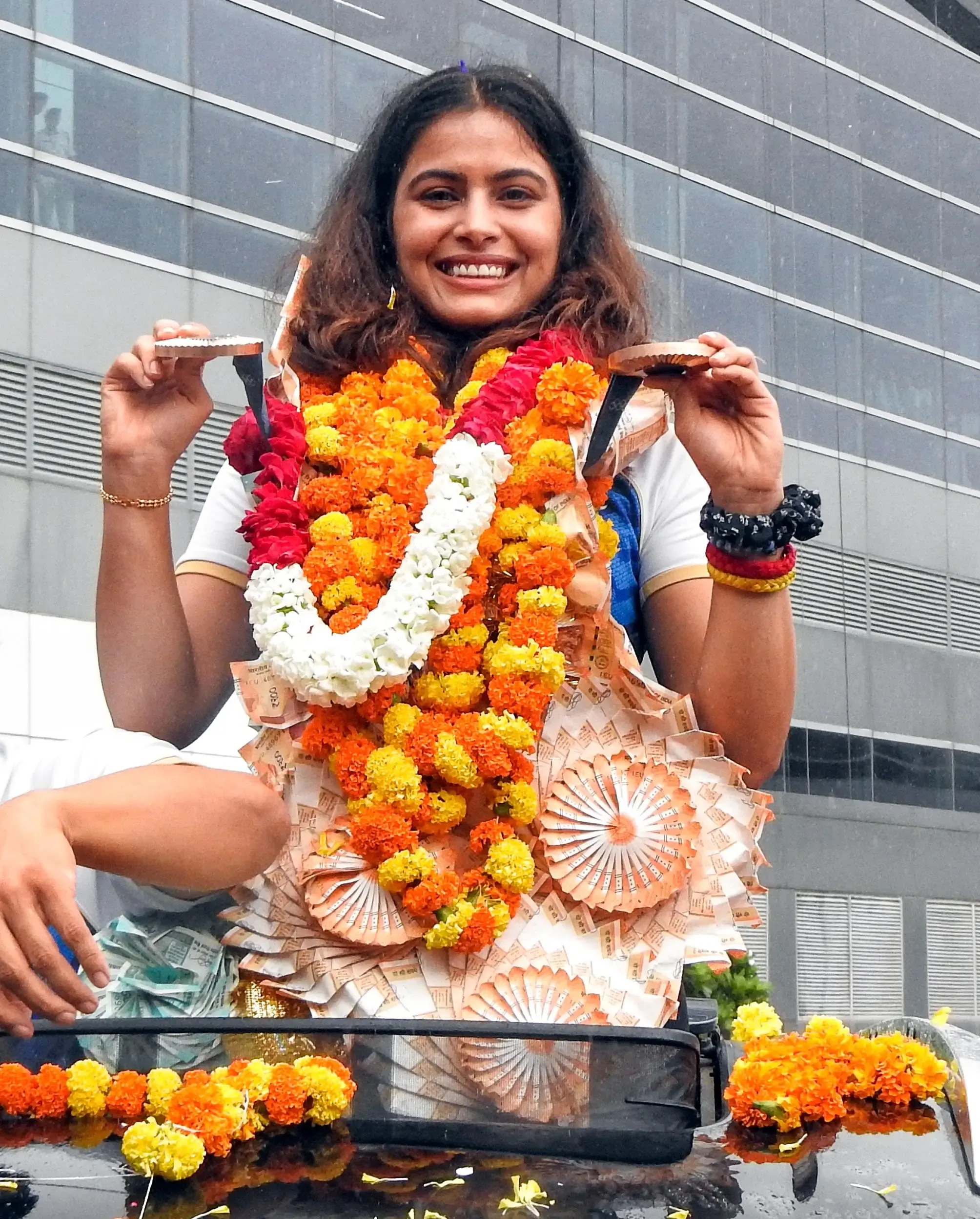 Manu Bhaker Speaks Out on Khel Ratna Controversy: A Possible Oversight