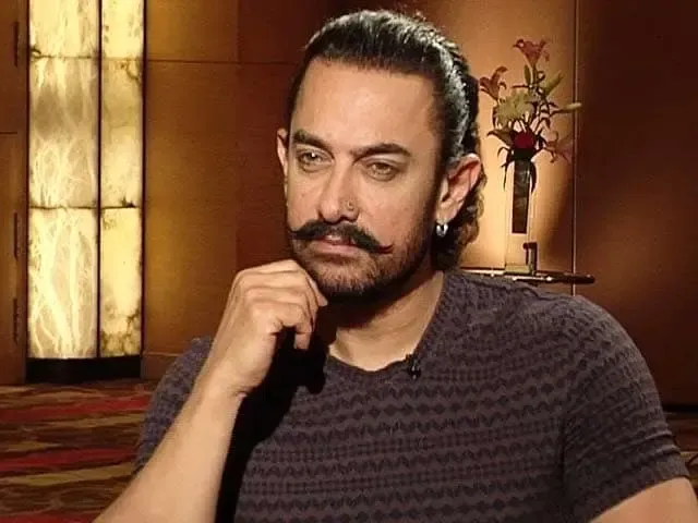 Aamir Khan Seen with His Mother at Chennai Hospital