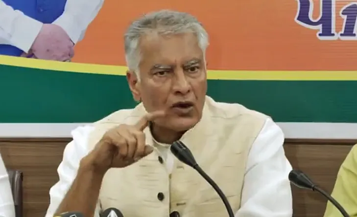 BJP Leader Jakhar Claims AAP, Congress are Driving Punjab Towards Disorder