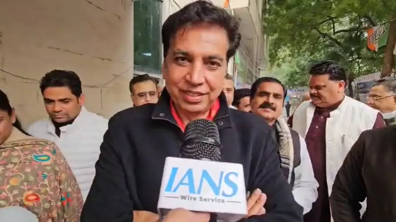 Devendra Yadav Critiques Kejriwal's Empty Promises as Congress Launches 'Pyari Didi Yojana'