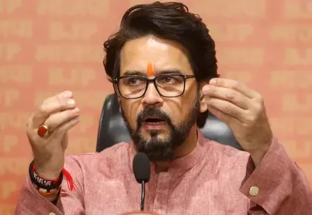 क्या आपदा में सांसद मोबाइल स्वास्थ्य सेवा मजबूती से सेवाएं दे रही हैं: अनुराग ठाकुर?