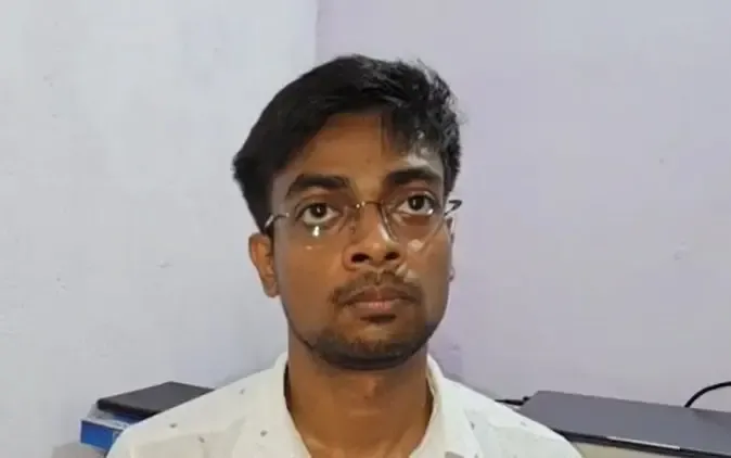 क्या अभय कुजूर ने जेपीएससी में दूसरा स्थान हासिल किया? बोले- <b>सफलता मेहनत और दृढ़ संकल्प का परिणाम</b>