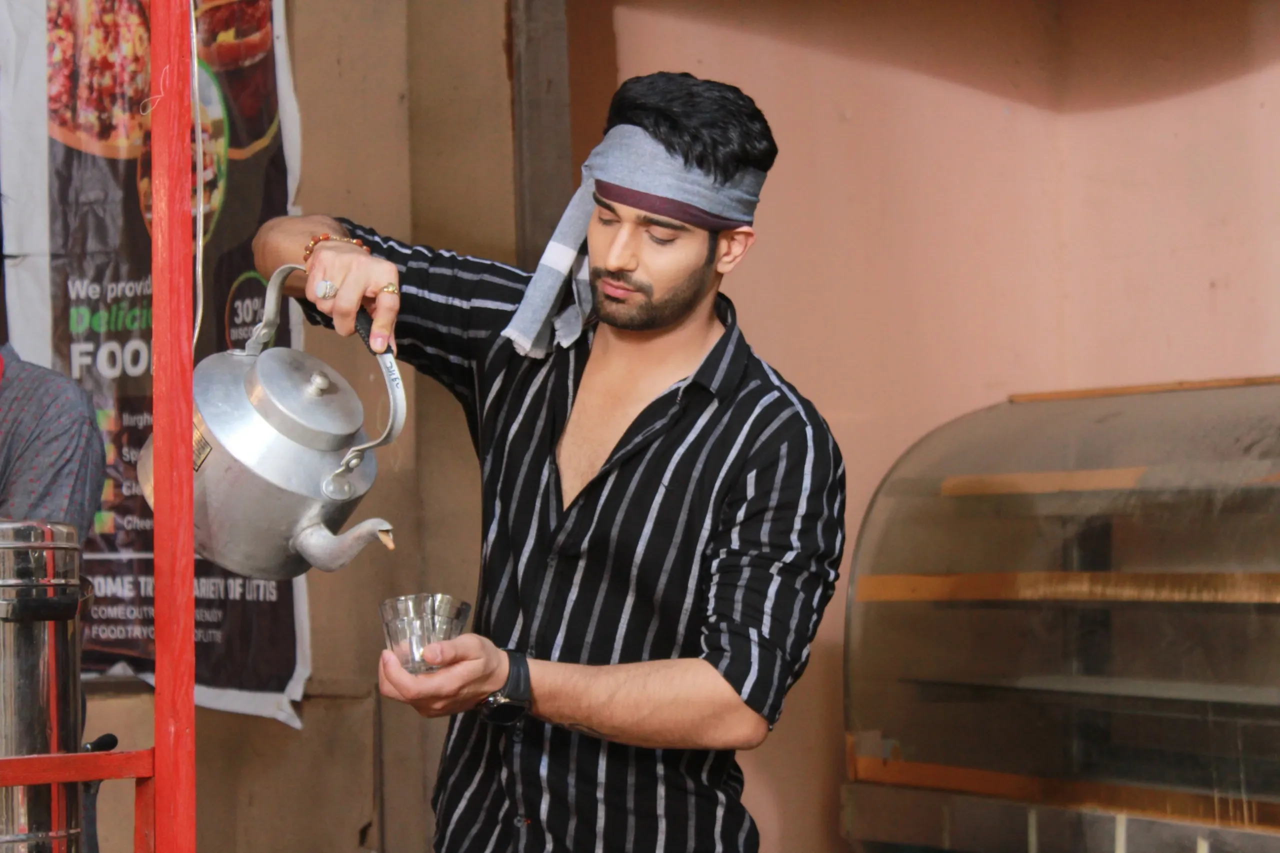What did Abhishek Malik reveal about his ‘chaiwala’ role during tapri date in ‘Jamai No. 1’?