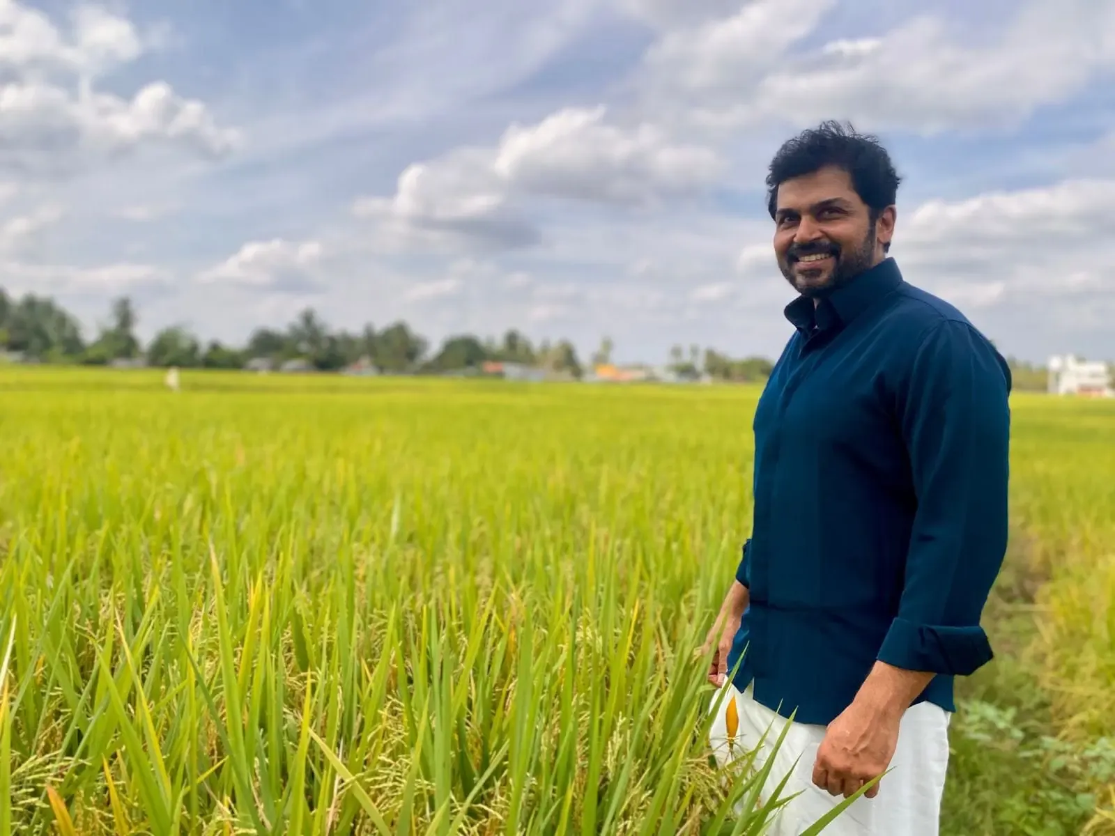 Actor Karthi Journeys to Sabarimala for Lord Ayyappa's Blessings