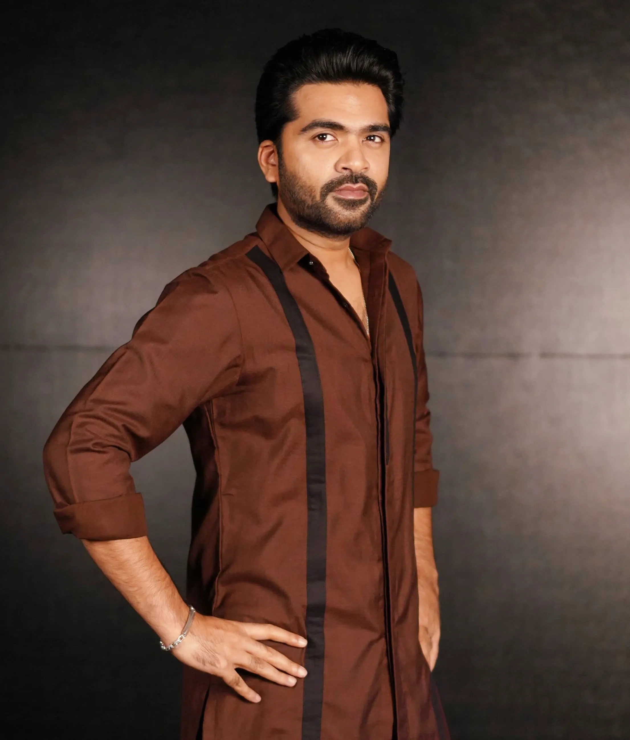 Did Actor Silambarasan Provide Financial Aid to the Family of Late Stunt Artiste Mohan Raj?