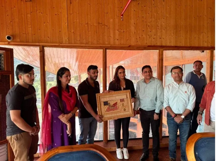 Did Actress Huma Qureshi Visit J&K's Patnitop to Promote Tourism?