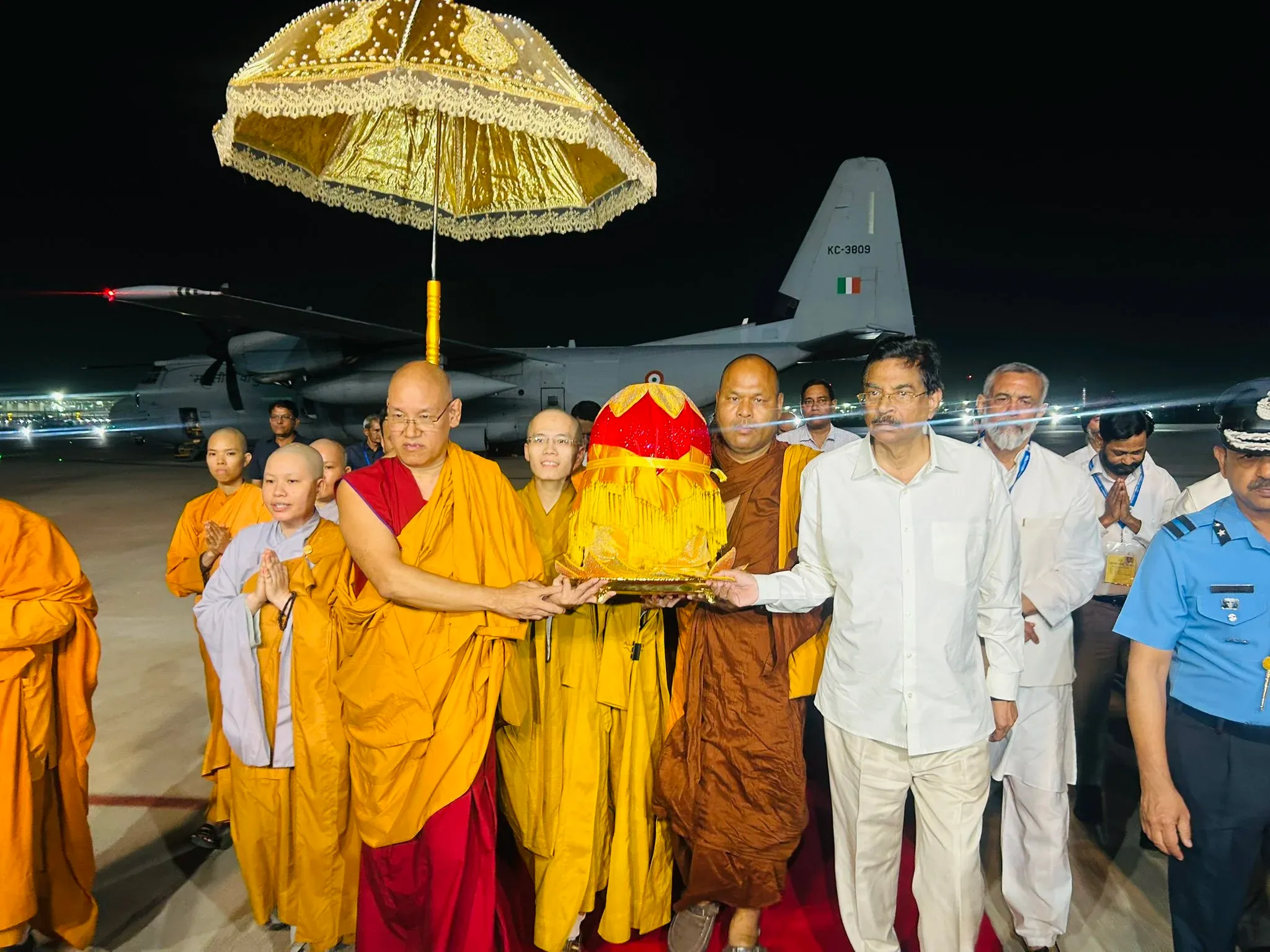 What Happened After the Month-Long Exposition of Buddha Relics in Vietnam?