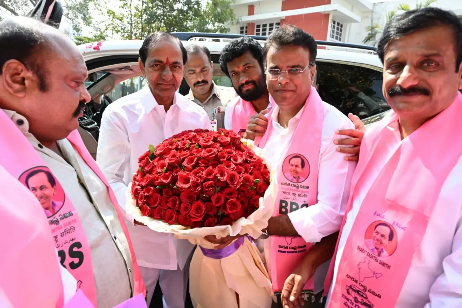 KCR Finally Attends Telangana Assembly Session After a Year of Absence Under Pressure