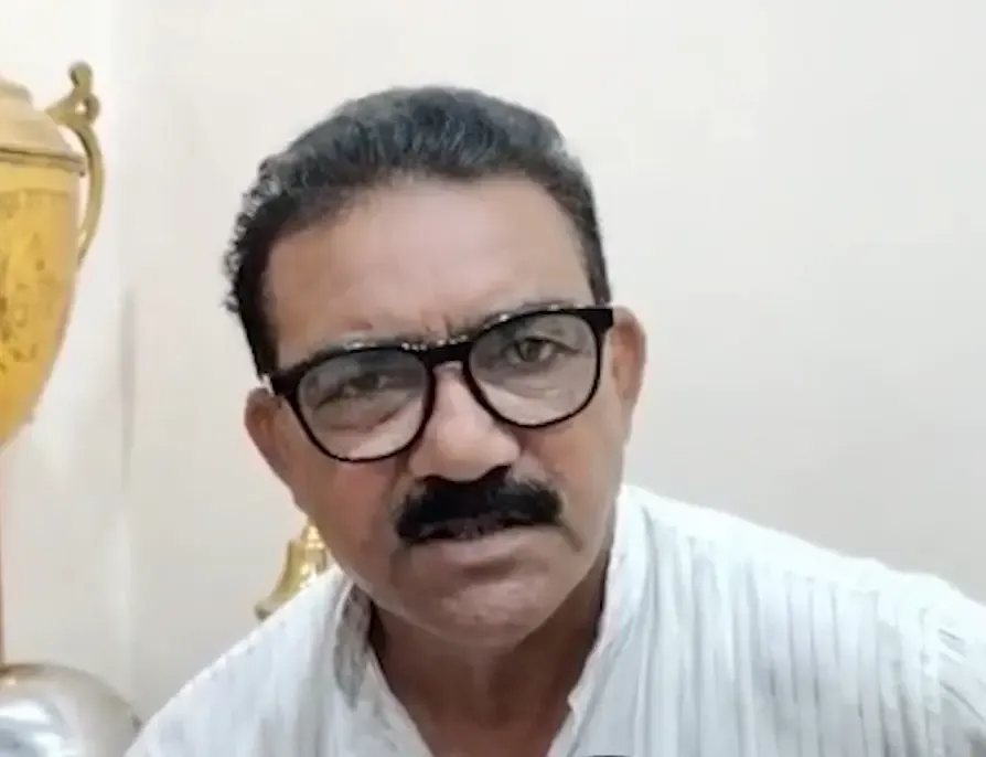 क्या बल्लेबाज विकेट पर टिके रहेंगे, ताकि हम मैच जीत सकें? : मोहम्मद शमी के कोच बदरुद्दीन सिद्दीकी