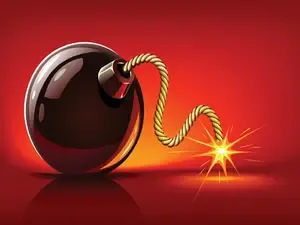 क्या आगरा एयरपोर्ट को बम से उड़ाने की <b>धमकी</b> मिली है?