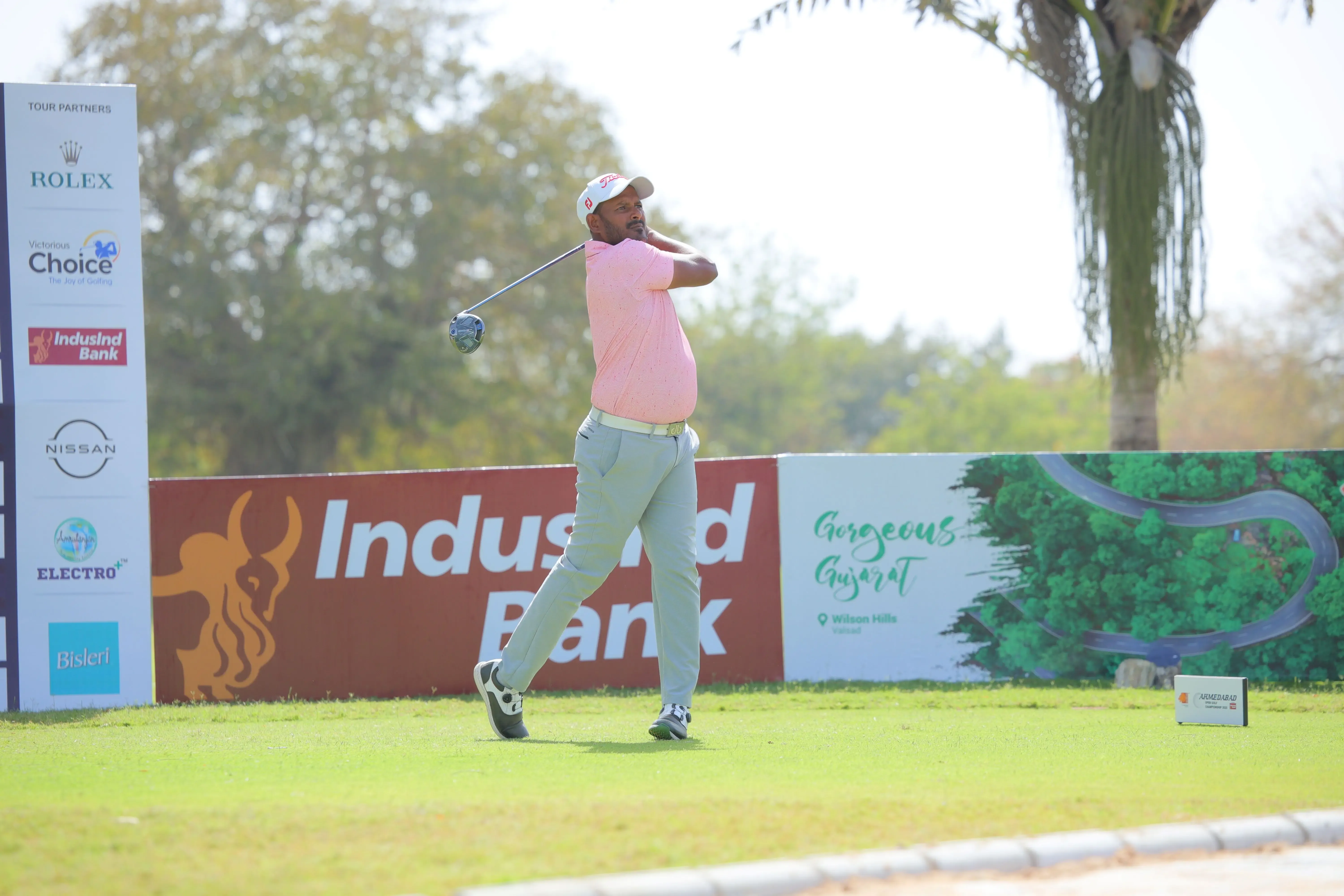Sri Lanka's N. Thangaraja Leads Round One at Ahmedabad Open Golf with a 65
