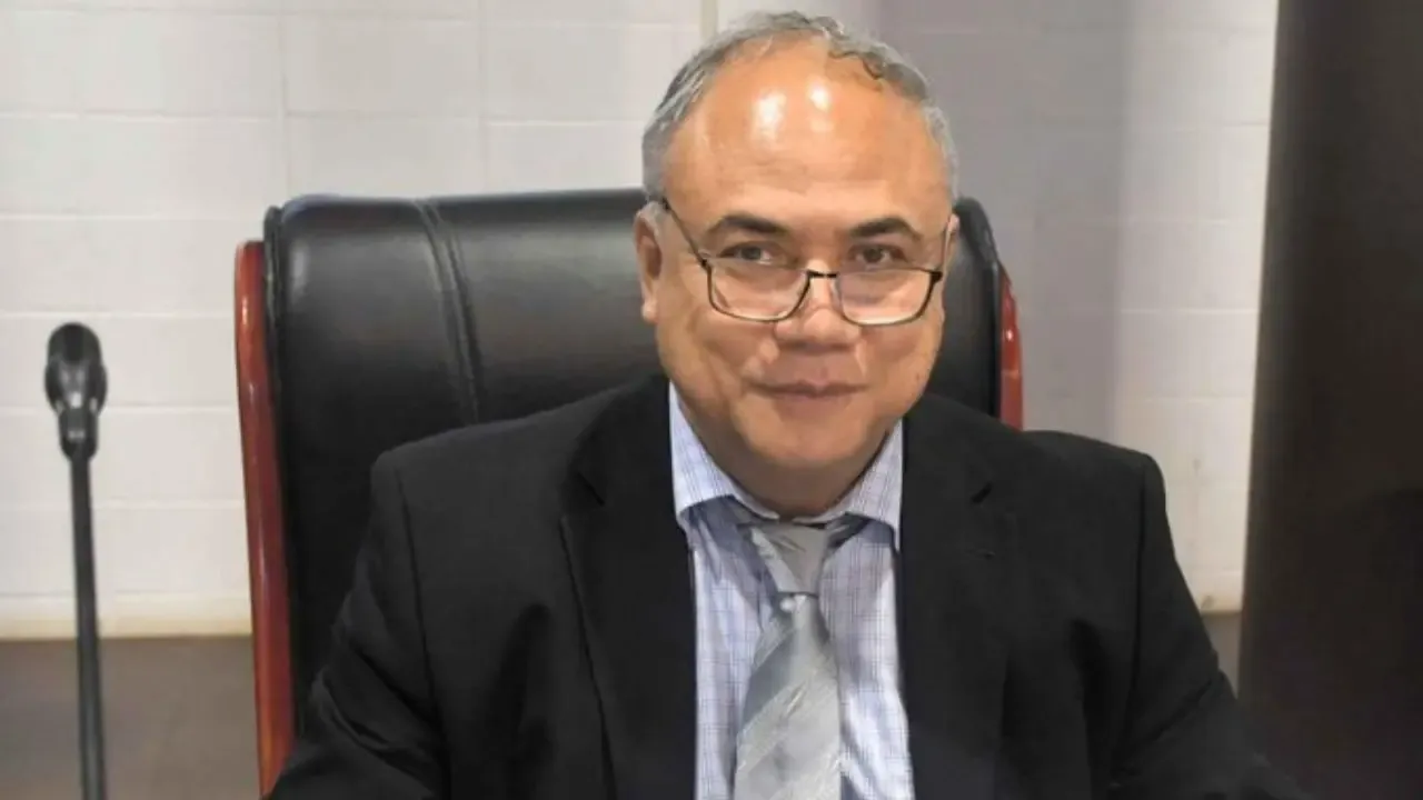 Aisake Valu Eke Takes Office as Tonga's New Prime Minister