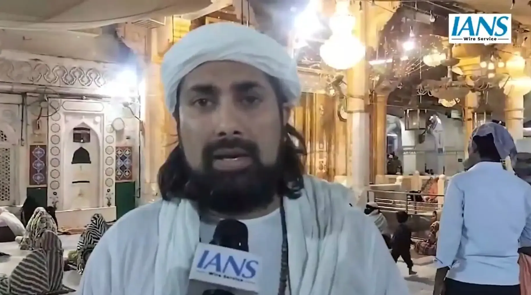 Ajmer Dargah Leader Endorses ‘Saugat-e-Modi’ Initiative for Needy Muslims