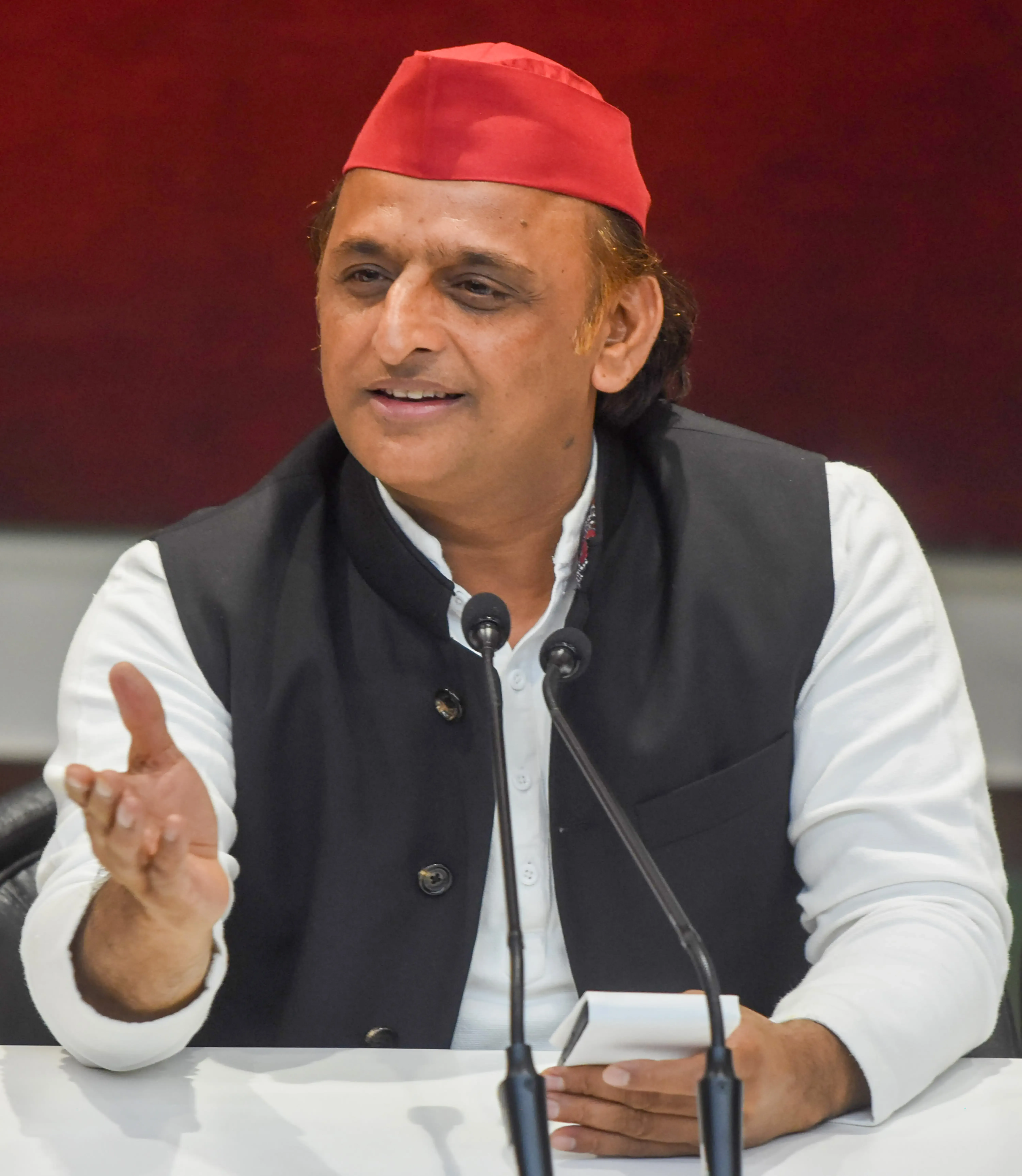 क्या अखिलेश यादव ने कन्नौज में रानी अहिल्याबाई होल्कर की सोने की प्रतिमा लगाने का ऐलान किया?