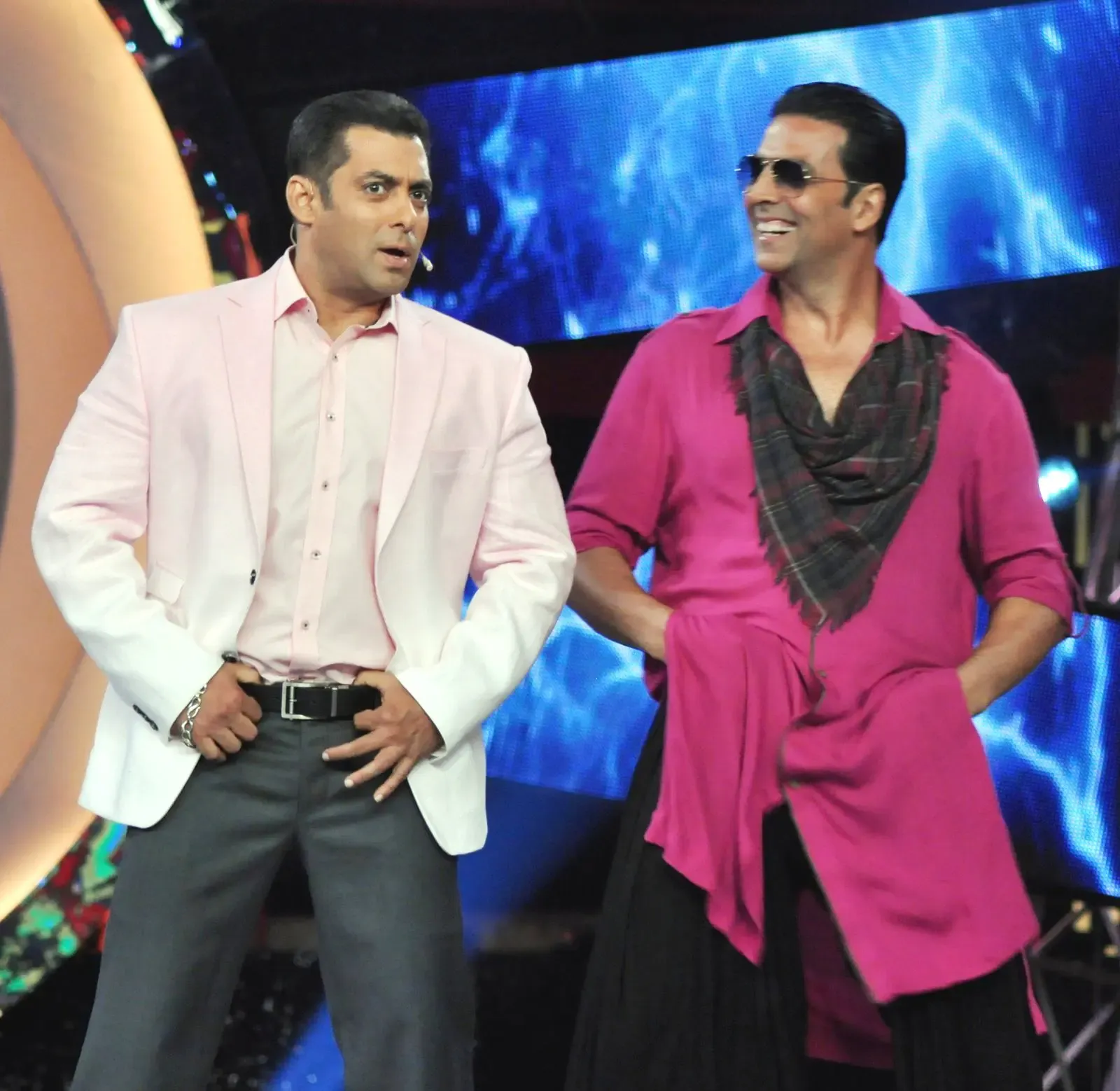Akshay Kumar Supports Salman Khan Amidst 'Bigg Boss 18' Departure Controversy