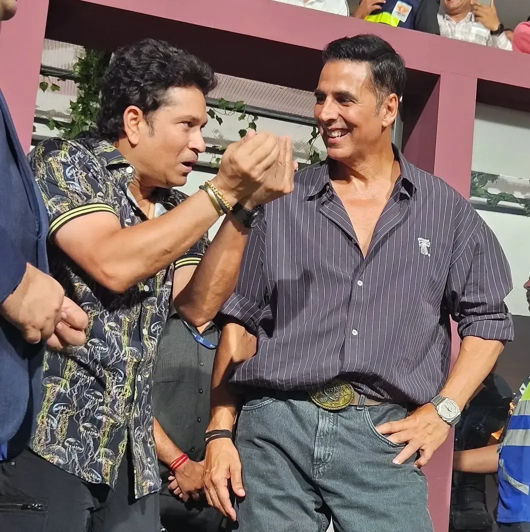 Akshay Kumar Promotes Sportsmanship, Celebrates Majhi Mumbai’s ISPL Victory with Sachin Tendulkar