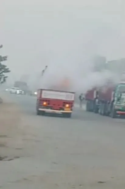 Traffic Police and Truck Driver Prevent Major Catastrophe in Bihar's Saran
