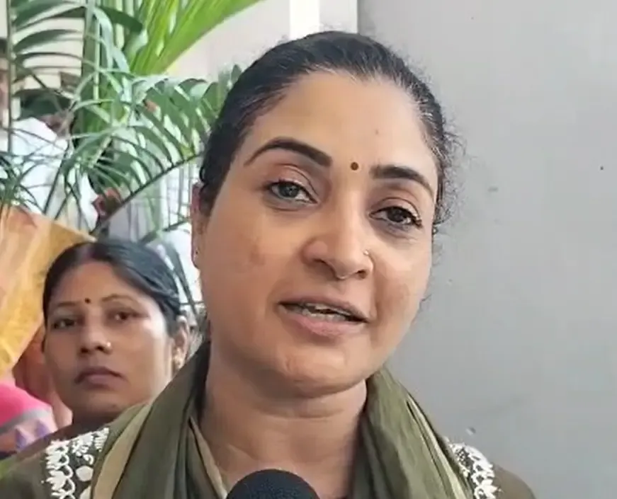 क्या अलका लांबा ने भाजपा को महिला विरोधी बताया?