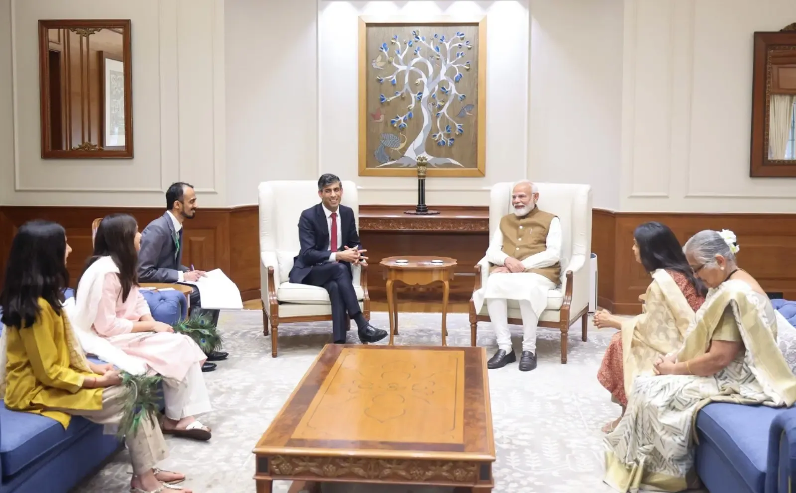 Rishi Sunak Praises PM Modi's Vision for India
