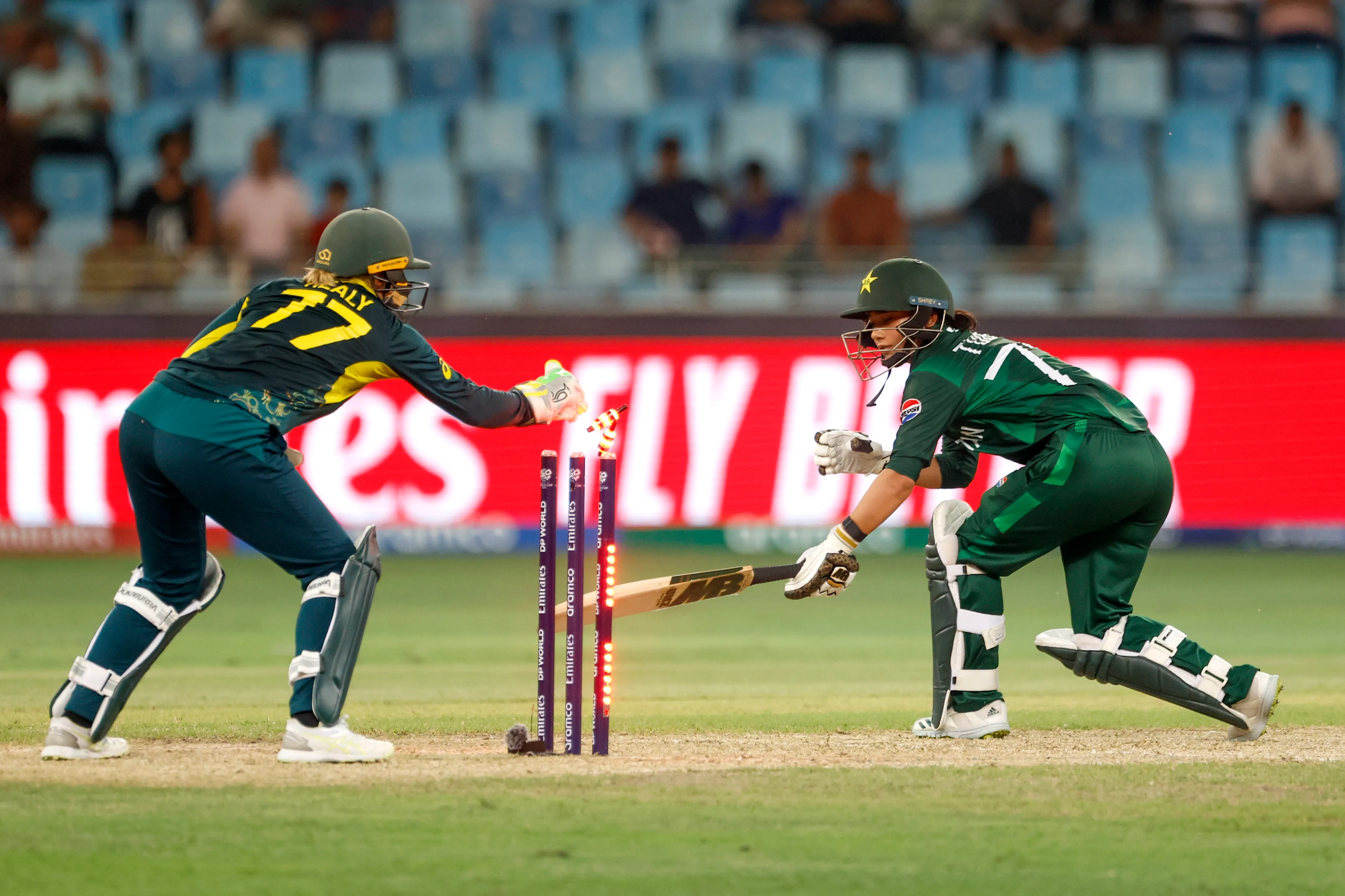 What Changes Has Alyssa Healy Made to Her Wicketkeeping Technique?