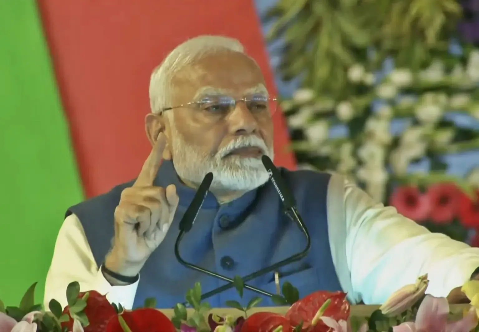 PM Modi Criticizes Congress for Overlooking Ambedkar's Vision