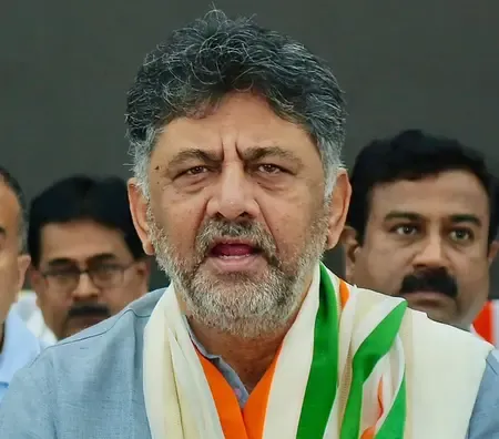 Is There a Leadership Crisis Between CM Siddaramaiah and Karnataka Dy CM Shivakumar?