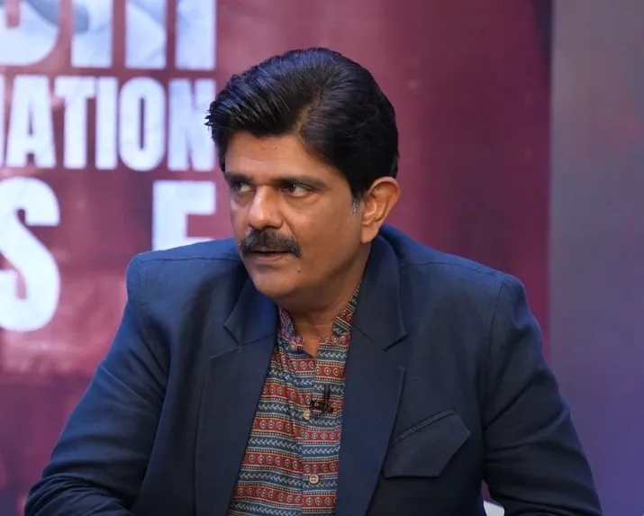 What Does Amit Sial Remember About the Atmosphere in India During Rajiv Gandhi’s Assassination?
