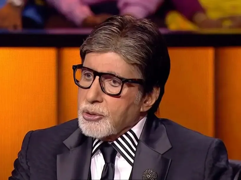 Did Amitabh Bachchan Just Call Chandra Barot 'Family' Following the Loss of the 'Don' Director?
