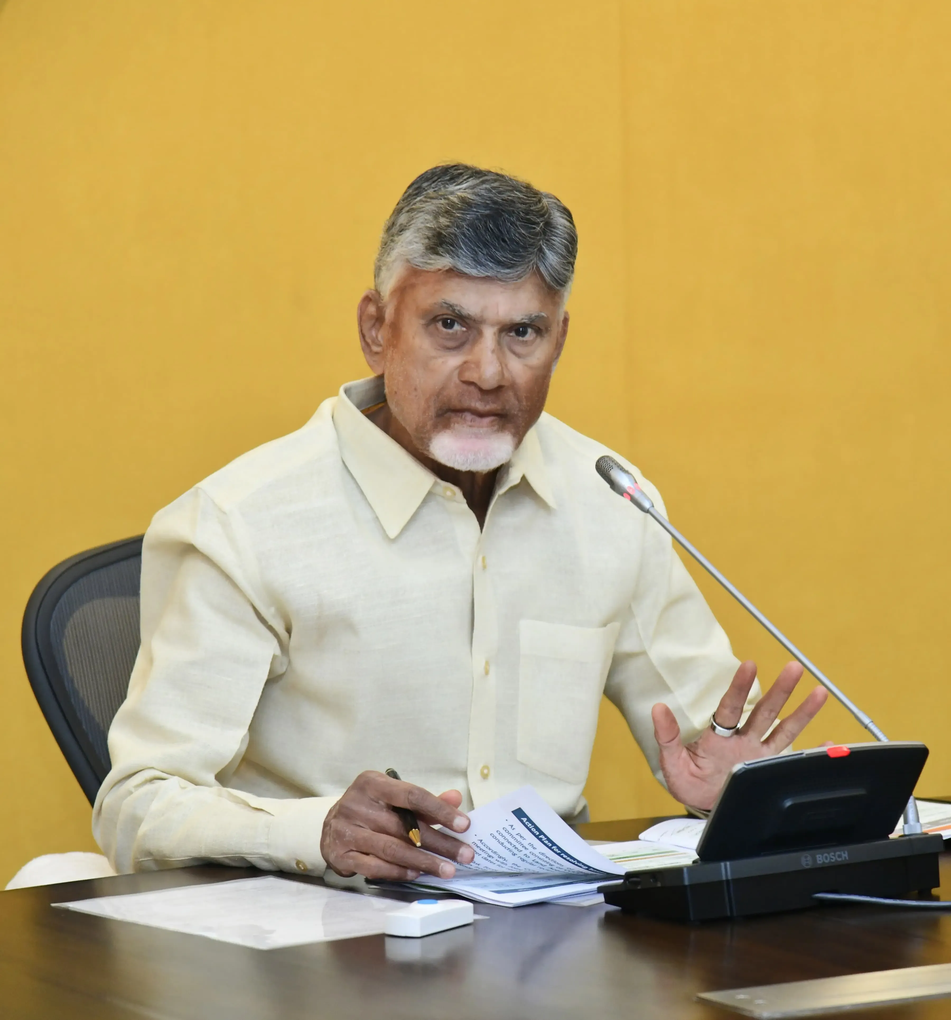 Will Andhra Complete 1,040 km of Roads by 2025?