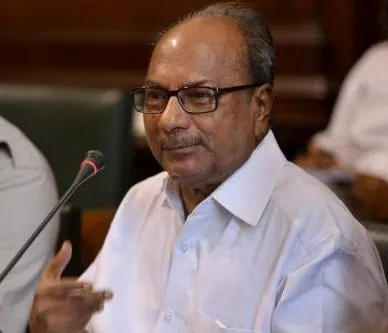 Antony Urges Congress Leaders to Focus on Kerala Local Body Elections Over Future CM Race